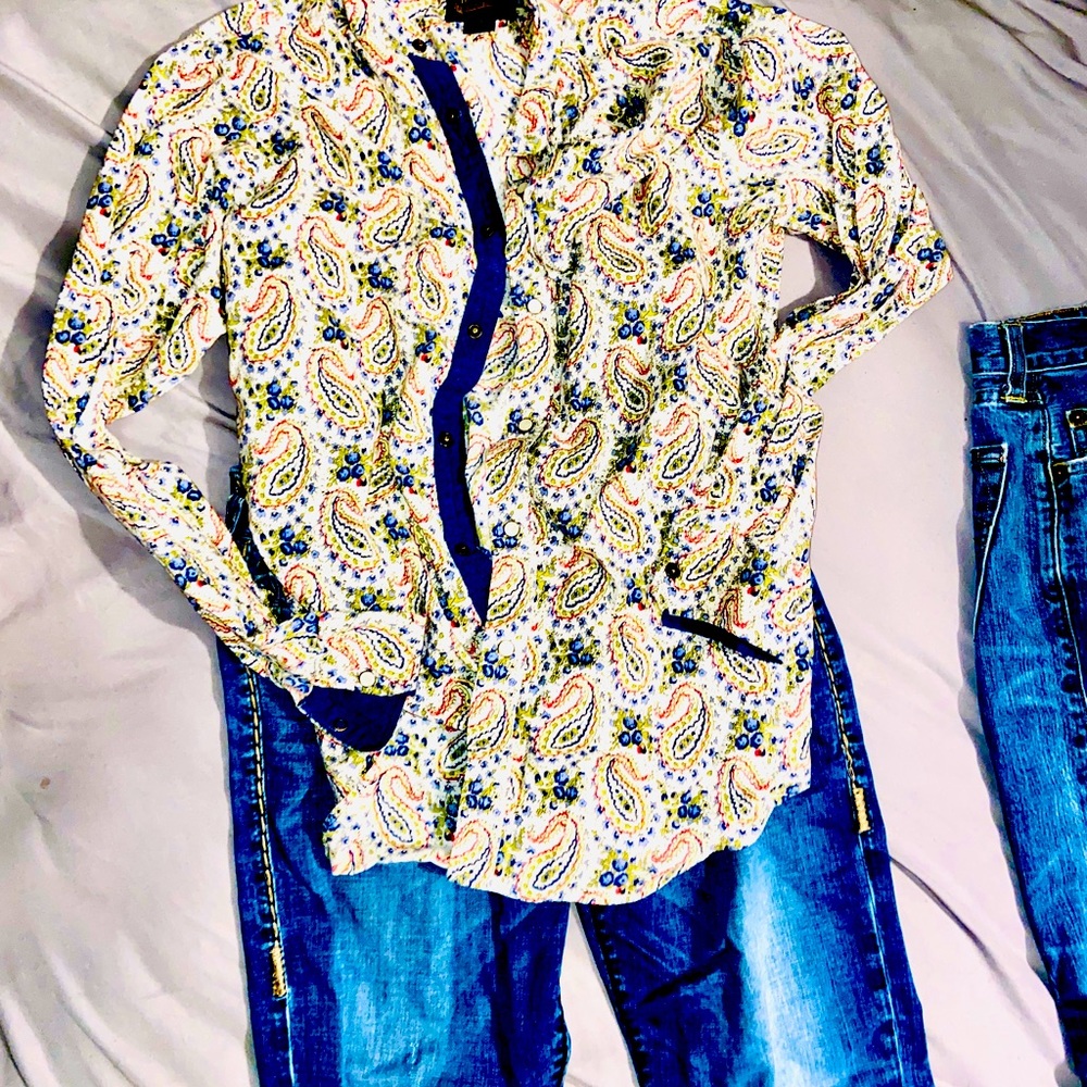 True Religion jean w/Cremieux shirt